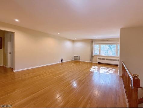 24 Wedgewood Drive Verona NJ 07044