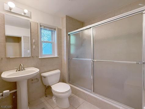 24 Wedgewood Drive Verona NJ 07044