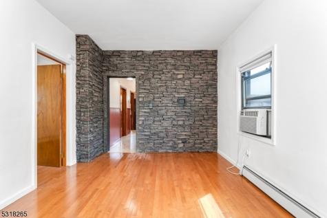 2116 East Edgar Road Linden NJ 07036