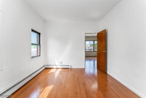 2116 East Edgar Road Linden NJ 07036