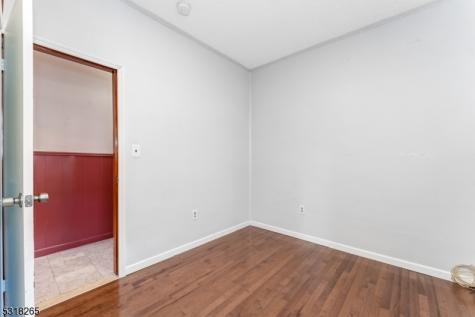 2116 East Edgar Road Linden NJ 07036