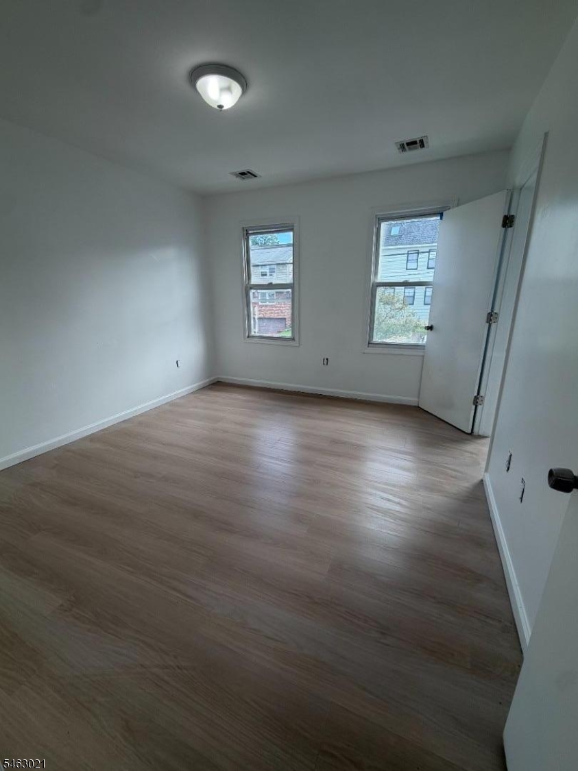 48 Entwistle Avenue Nutley NJ 07110