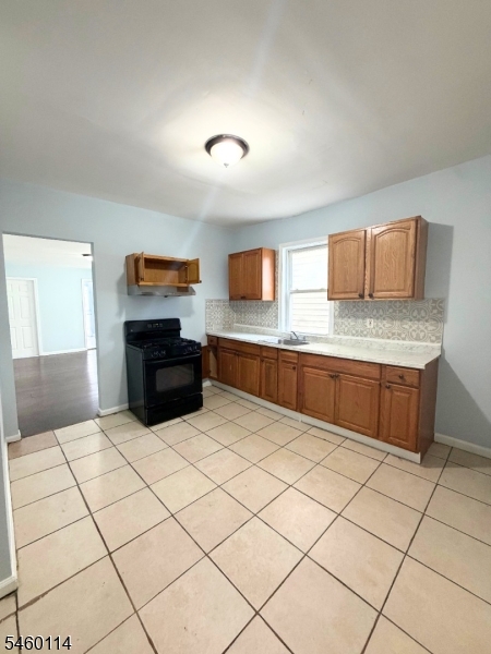 1060 Bond Street Elizabeth NJ 07201
