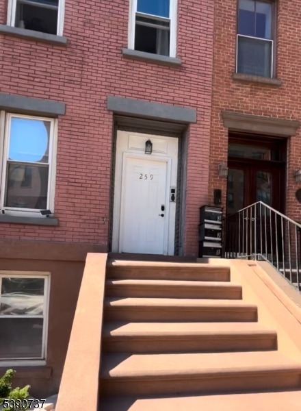 259 Grove Street - Unit 3 Jersey City NJ 07302