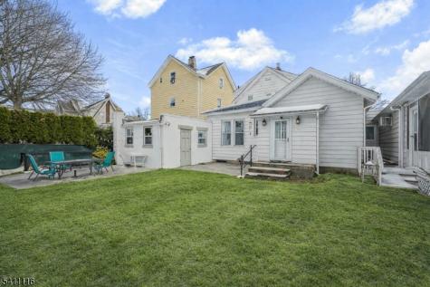 416 2ND Street Carlstadt NJ 07072