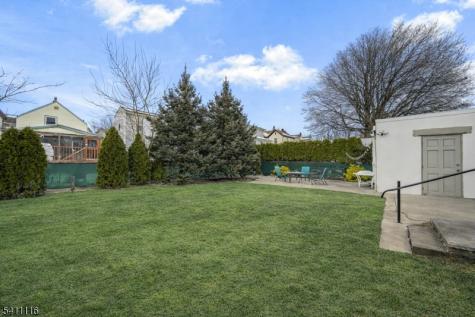 416 2ND Street Carlstadt NJ 07072