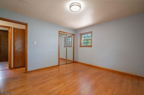 859 Lake Shore Drive Parsippany-troy Hills NJ 07054