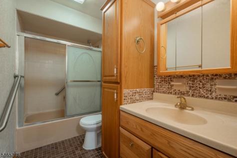 859 Lake Shore Drive Parsippany-troy Hills NJ 07054