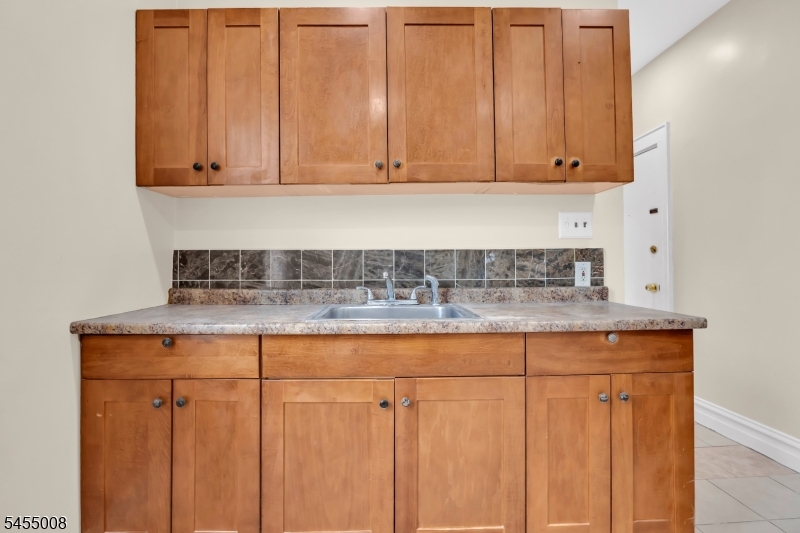 688 Passaic Avenue Nutley NJ 07110