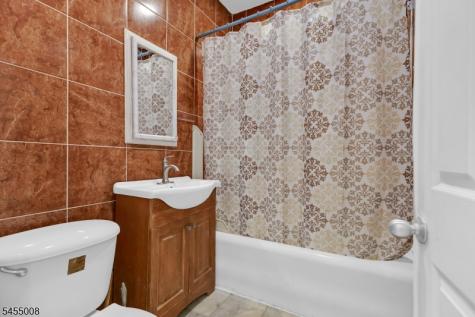688 Passaic Avenue Nutley NJ 07110