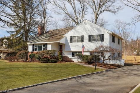 49 Overlook Road Morristown NJ 07960