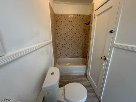 205 Chancellor Avenue Newark NJ 07112