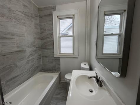 205 Chancellor Avenue Newark NJ 07112