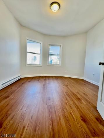 489 S 17th Street Newark NJ 07103