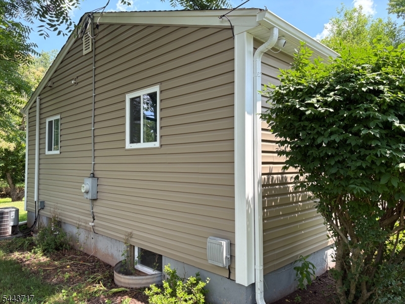60 Meadowbrook Drive Hillsborough NJ 08844