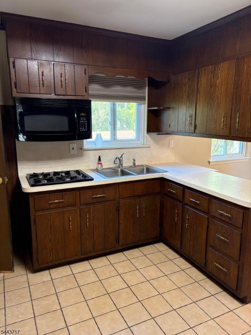 60 Meadowbrook Drive Hillsborough NJ 08844