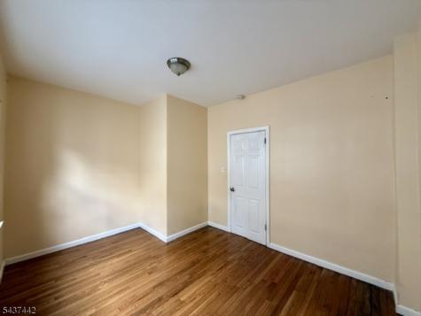 305 Sanford Avenue Newark NJ 07106