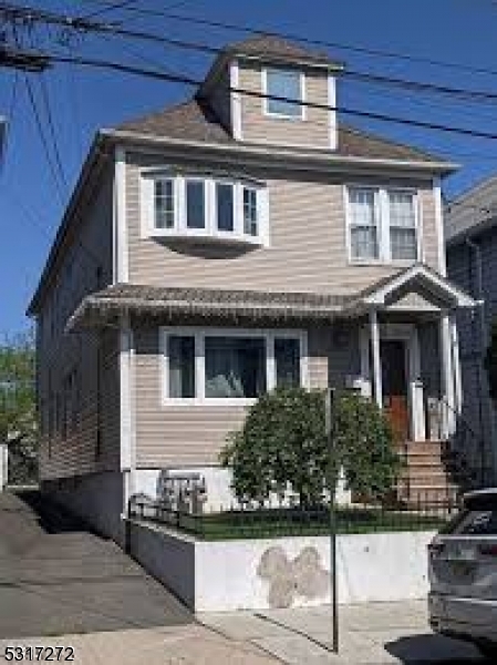 712 Jackson Avenue 1 Elizabeth NJ 07201