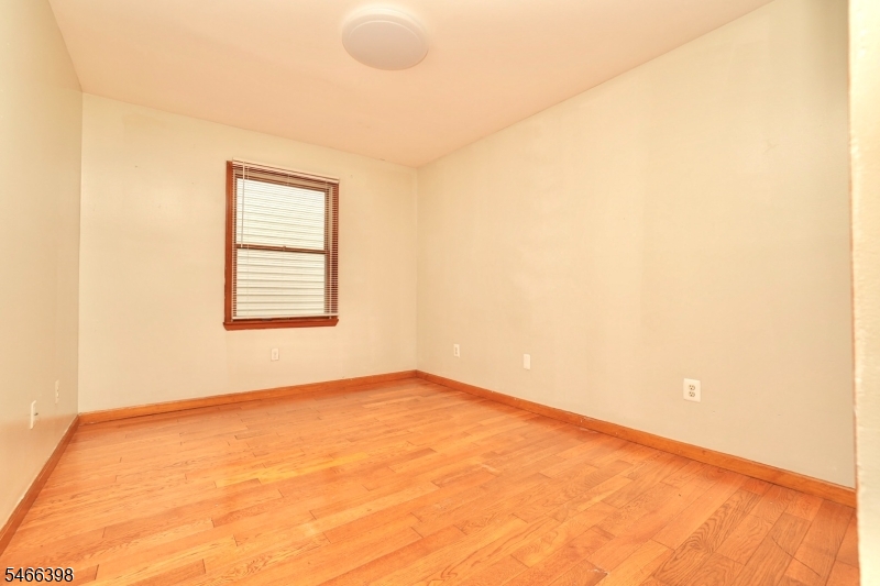 616 N 9th Street Newark NJ 07107