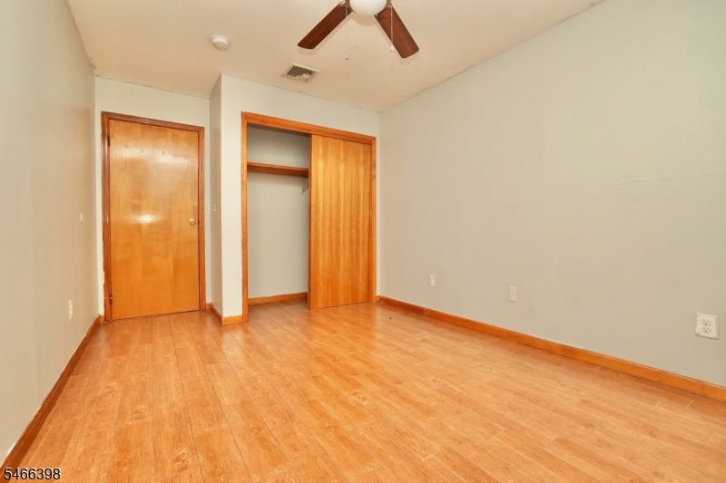 616 N 9th Street Newark NJ 07107