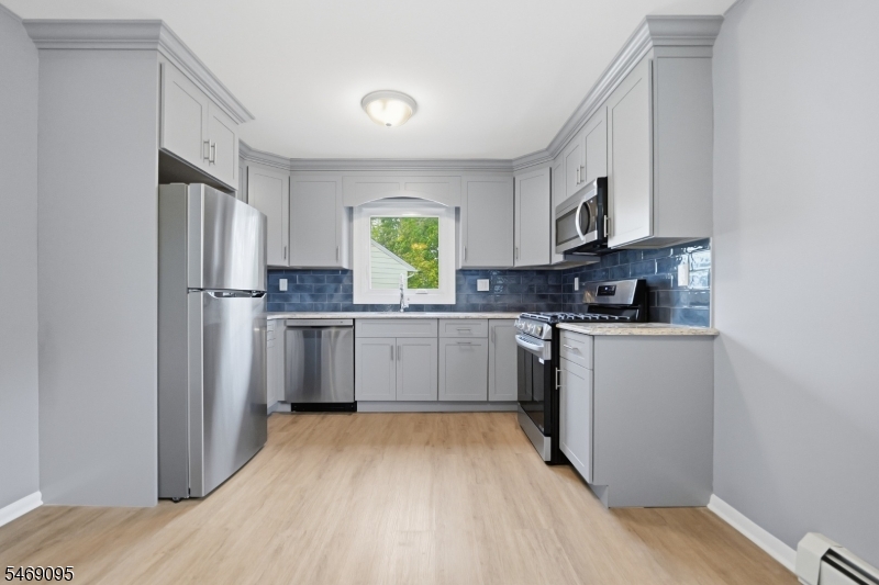 15 Wright Court Bloomfield NJ 07003