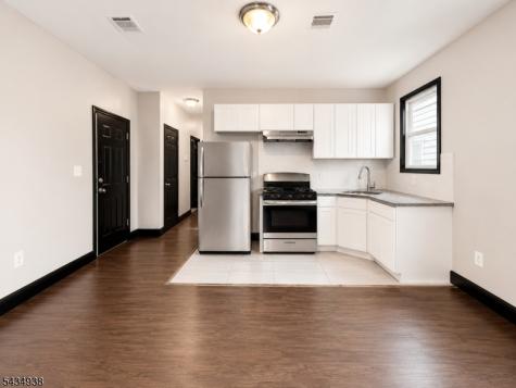 53 Stockman Place Irvington NJ 07111