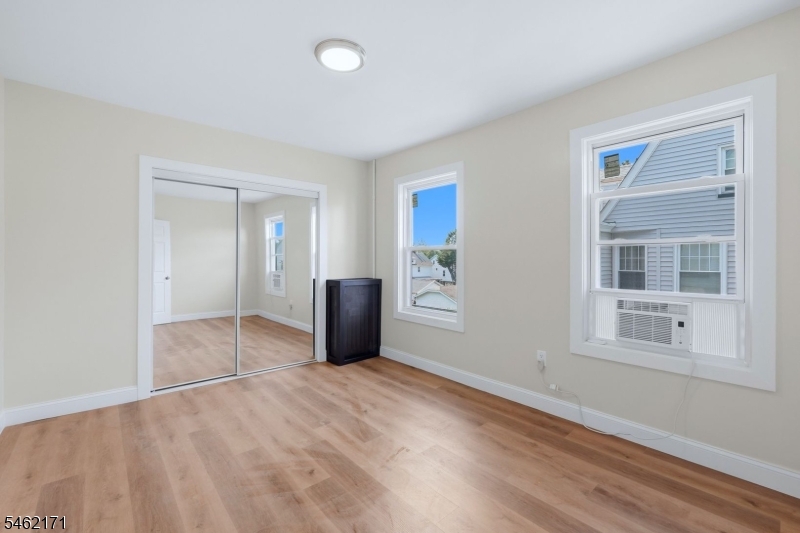 35 Rossmore Place Belleville NJ 07109