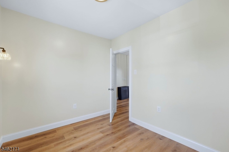 35 Rossmore Place Belleville NJ 07109