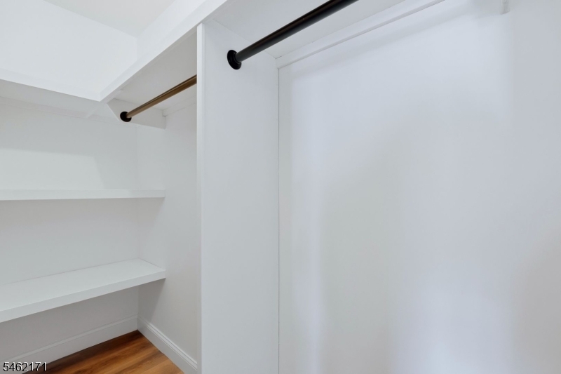 35 Rossmore Place Belleville NJ 07109