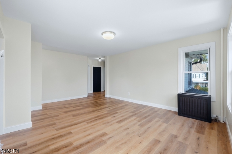 35 Rossmore Place Belleville NJ 07109