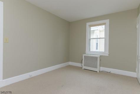 11 Montague Place Montclair NJ 07042