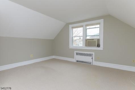 11 Montague Place Montclair NJ 07042