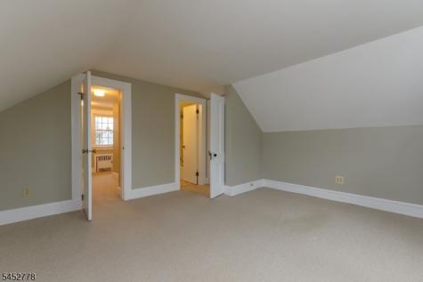 11 Montague Place Montclair NJ 07042