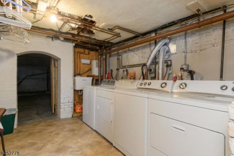 11 Montague Place Montclair NJ 07042