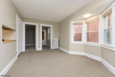 11 Montague Place Montclair NJ 07042