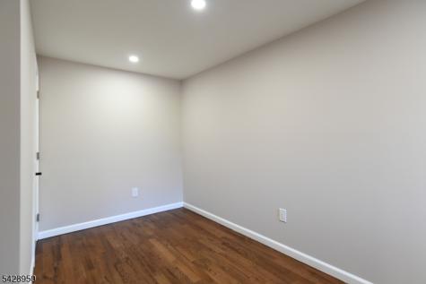 285 Orchard Terrace Bogota NJ 07603