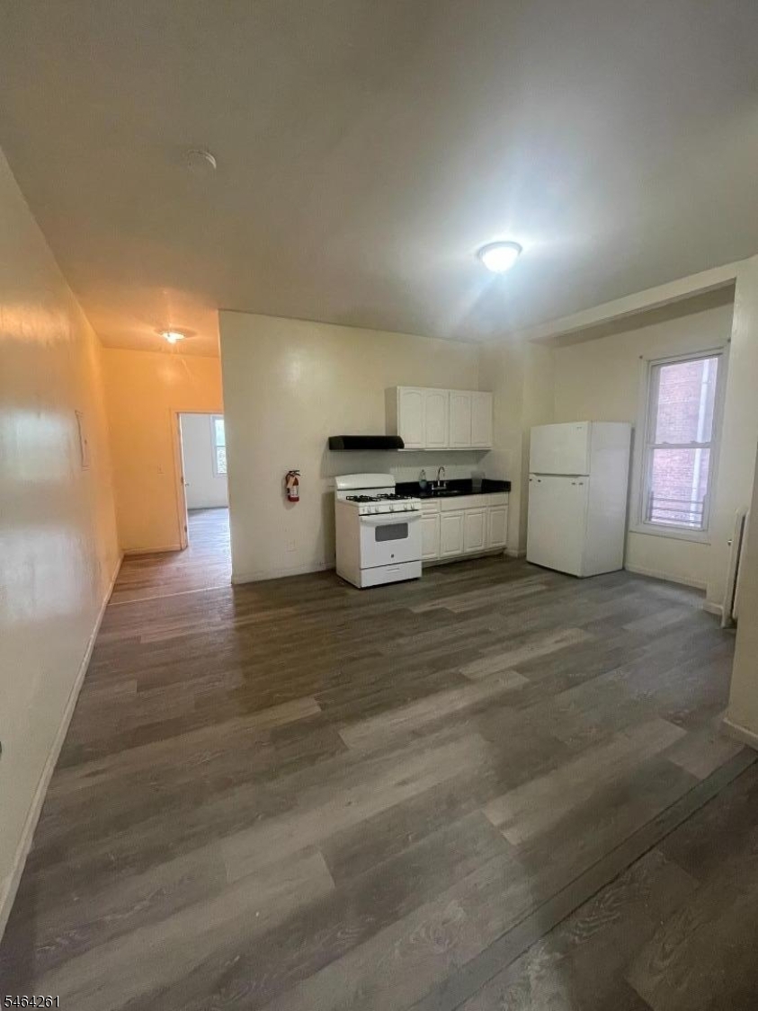 286 Broadway Paterson NJ 07501