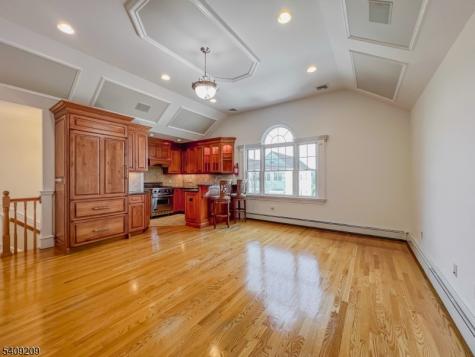 91 Cutler Street Clifton NJ 07011