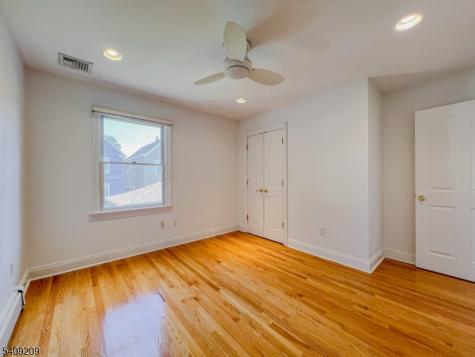 91 Cutler Street Clifton NJ 07011