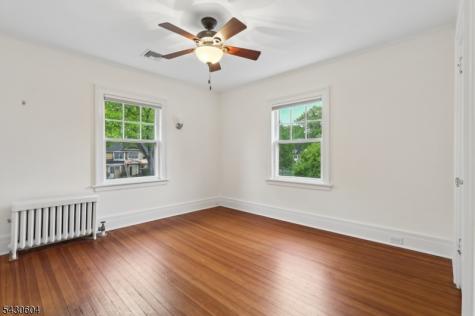 190 Fernwood Avenue Montclair NJ 07043