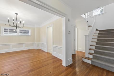 190 Fernwood Avenue Montclair NJ 07043