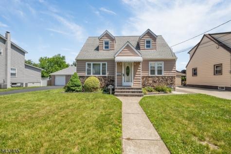 203 Charlton Avenue Lodi NJ 07644