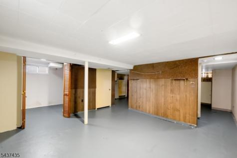 203 Charlton Avenue Lodi NJ 07644