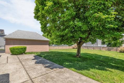 203 Charlton Avenue Lodi NJ 07644