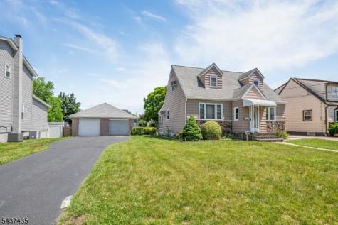 203 Charlton Avenue Lodi NJ 07644