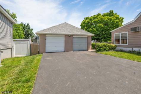 203 Charlton Avenue Lodi NJ 07644
