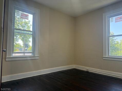 84 Arsdale Terrace East Orange NJ 07018