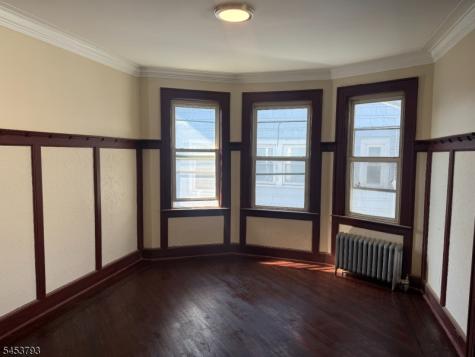 84 Arsdale Terrace East Orange NJ 07018