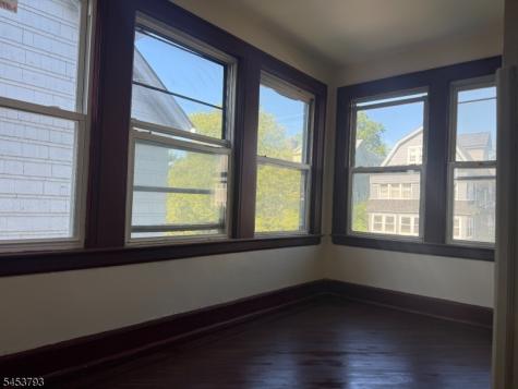 84 Arsdale Terrace East Orange NJ 07018