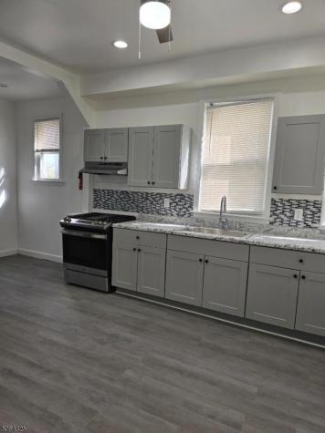 782 Bergen Street Newark NJ 07108